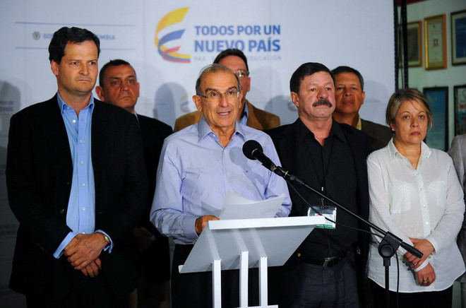 Chính phủ Colombia và FARC đàm phán về rà phá bom mìn ảnh 1