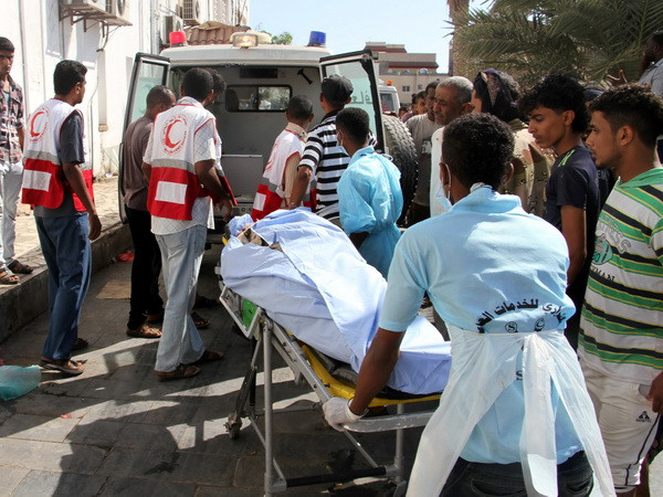 Tổ chức IS tiến hành vụ đám bom liều chết nhằm vào binh sỹ Libya ảnh 1