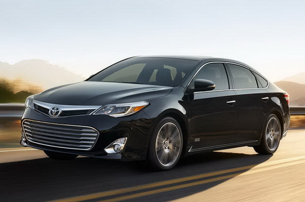 Mẫu xe Avalon Touring Sport Edition. (Nguồn: www.autoblog.com) Toyota ra mắt phiên bản Avalon Touring Sport Edition đời 2015 ảnh 1