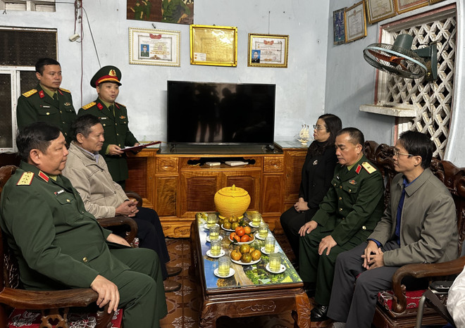 ha giang_anh hung liet sy 3.jpg