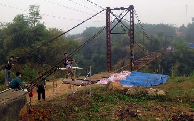 Tuyên Quang: Khẩn trương khắc phục sự cố đứt cáp cầu treo Bình Yên ảnh 1