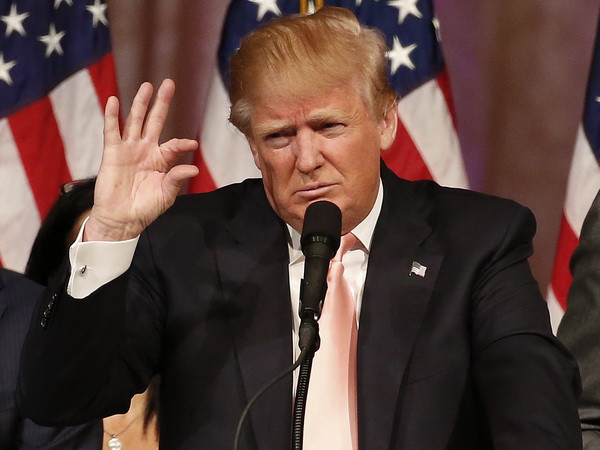 Bà Hillary Clinton và tỷ phú Donald Trump đại thắng ở miền Tây ảnh 1