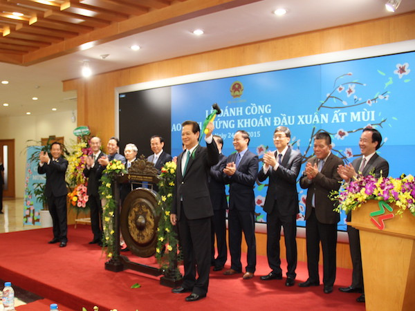 Thủ tướng đánh cồng mở phiên giao dịch chứng khoán đầu Xuân ảnh 2