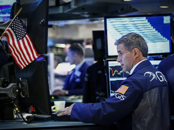 Chứng khoán Mỹ tăng sau khi Fed công bố biên bản cuộc họp tháng 7 ảnh 1