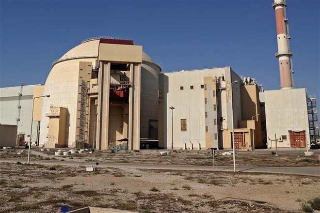 Cơ sở hạt nhân Bushehr ở Iran. (Ảnh: AFP/TTXVN) Iran xác nhận nối lại đàm phán với Mỹ về khôi phục thỏa thuận hạt nhân ảnh 1