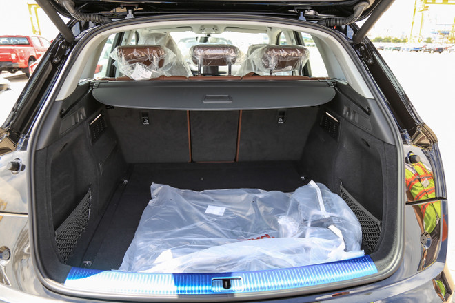 Loạt siêu xe Audi cập cảng Việt Nam để phục vụ cho APEC 2017 ảnh 5