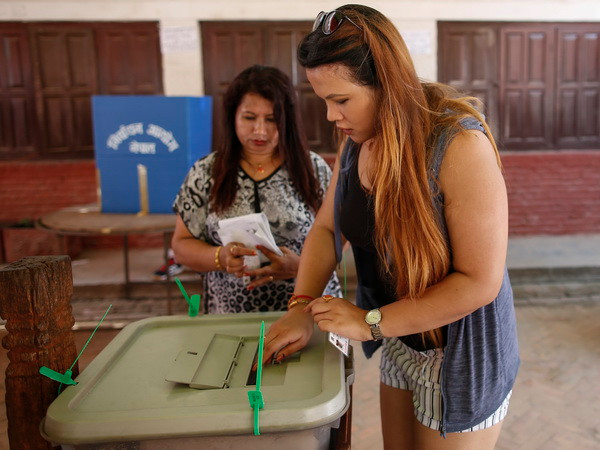 Nepal tiến hành cuộc bầu cử địa phương đầu tiên sau 20 năm ảnh 1