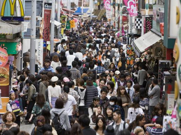 Nhật Bản: Lòng tin tiêu dùng cải thiện lần đầu tiên sau năm tháng ảnh 1