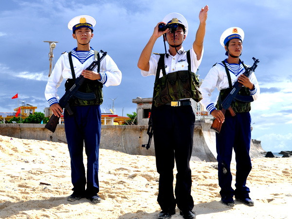 Trường Sa - pháo đài bất diệt giữa Biển Đông “dậy sóng” ảnh 1