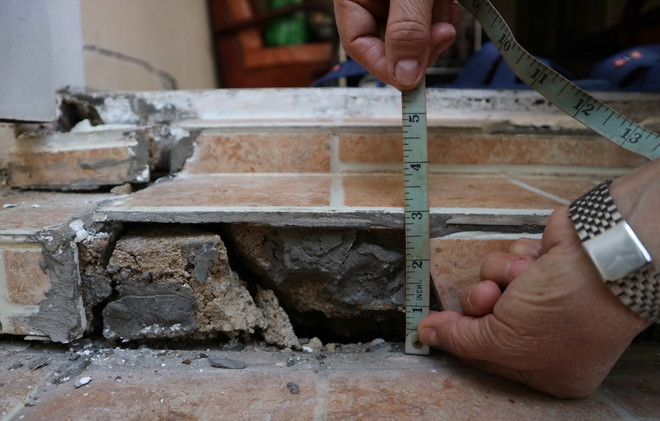 Nhiều người dân Đà Lạt hoang mang vì hiện tượng nứt đất ảnh 5