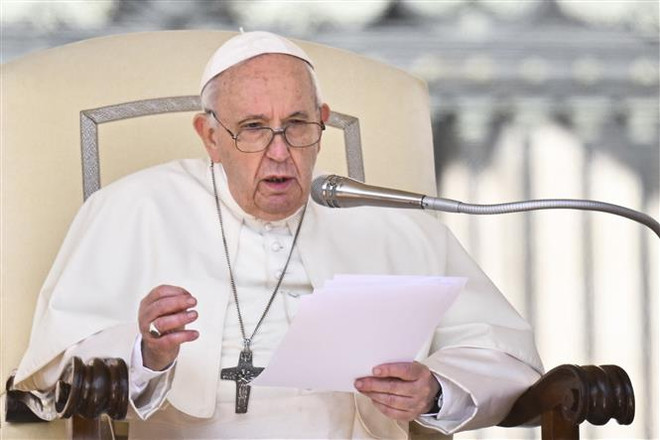 Giáo hoàng Francis phát biểu tại Vatican ngày 20/4/2022. (Ảnh: AFP/TTXVN) Giáo hoàng Francis gửi lời chúc mừng Năm mới tới Việt Nam ảnh 1