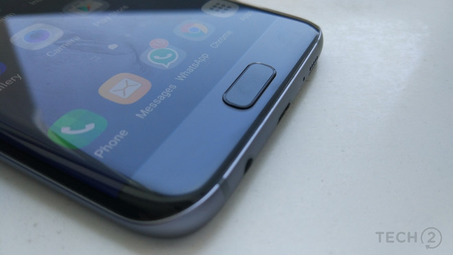 Báo Nhật: Sẽ xuất hiện iPhone màn hình cong vào năm 2017 ảnh 1