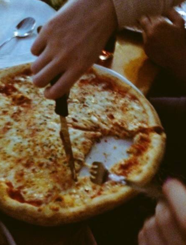 Nhìn lại những phong cách ẩm thực "dị" trong cuộc sống ảnh 17