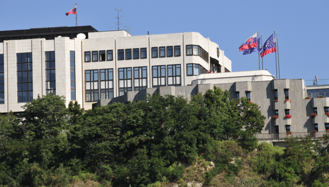 Tổng thống Slovakia sẽ bổ nhiệm chính phủ mới sau ngày 14/5 ảnh 1