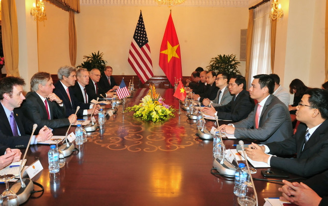 Hình ảnh Ngoại trưởng Mỹ John Kerry thăm chính thức Việt Nam ảnh 2