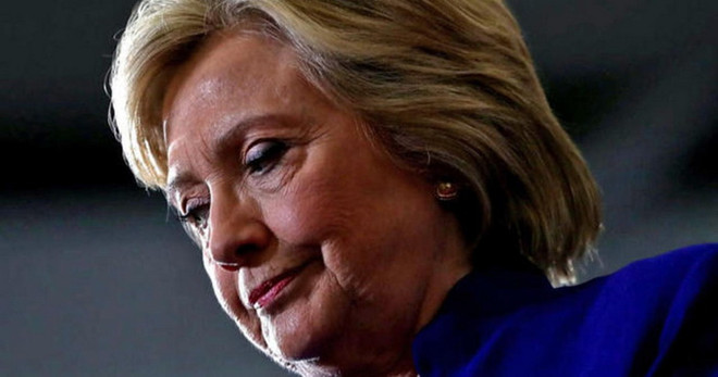 Mỹ xét lại cuộc điều tra của FBI nhằm vào bà Clinton trước bầu cử ảnh 1