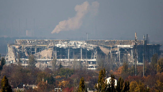 Trận đánh giành sân bay Donetsk: Quyết định thế trận ở Ukraine ảnh 1