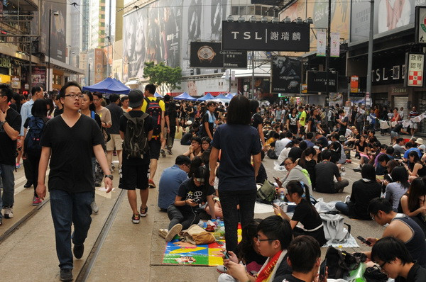 Thủ lĩnh sinh viên Hong Kong: “Chiếm Trung tâm” sẽ không rút lui ảnh 1