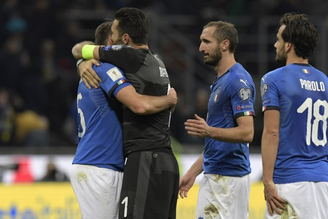 Italy lỡ hẹn World Cup 2018: Cánh cửa khác bao giờ mở ra? ảnh 1