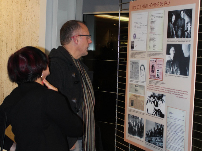 Triển lãm về danh nhân văn hóa kiệt xuất Hồ Chí Minh tại Pháp ảnh 2