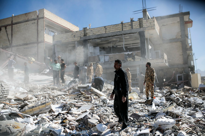 Động đất ở biên giới Iran-Iraq: Đã có tới gần 7.000 người thương vong ảnh 1