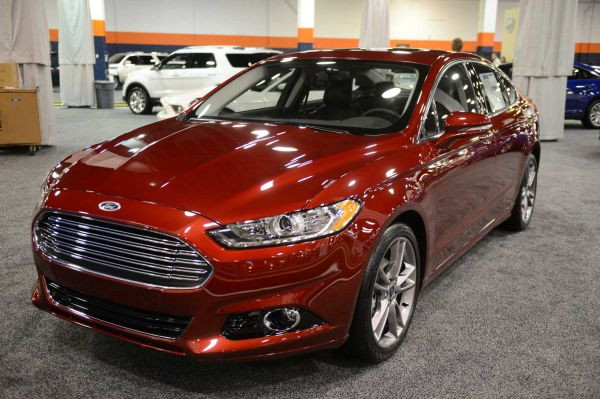  Hãng xe Ford Motor tiếp tục báo lỗi hàng chục nghìn xe ảnh 1