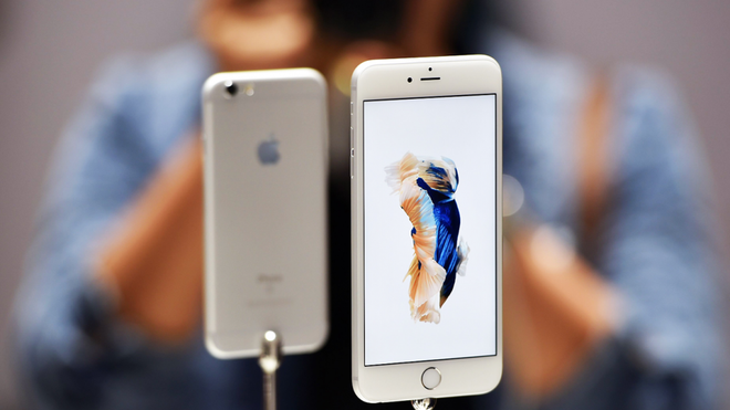 Apple: Nhu cầu thay thế pin iPhone đời cũ đang tăng mạnh ảnh 1