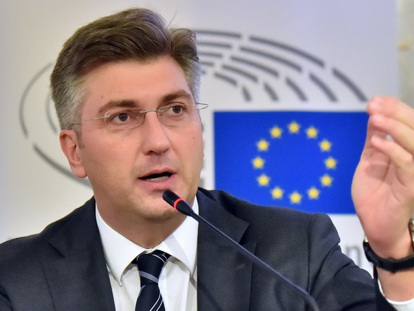 Thủ tướng Croatia đề nghị miễn nhiệm 3 bộ trưởng trong nội các ảnh 1