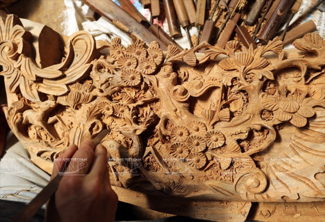 Những người phục dựng nhà cổ ngay giữa lòng thủ đô Hà Nội ảnh 5