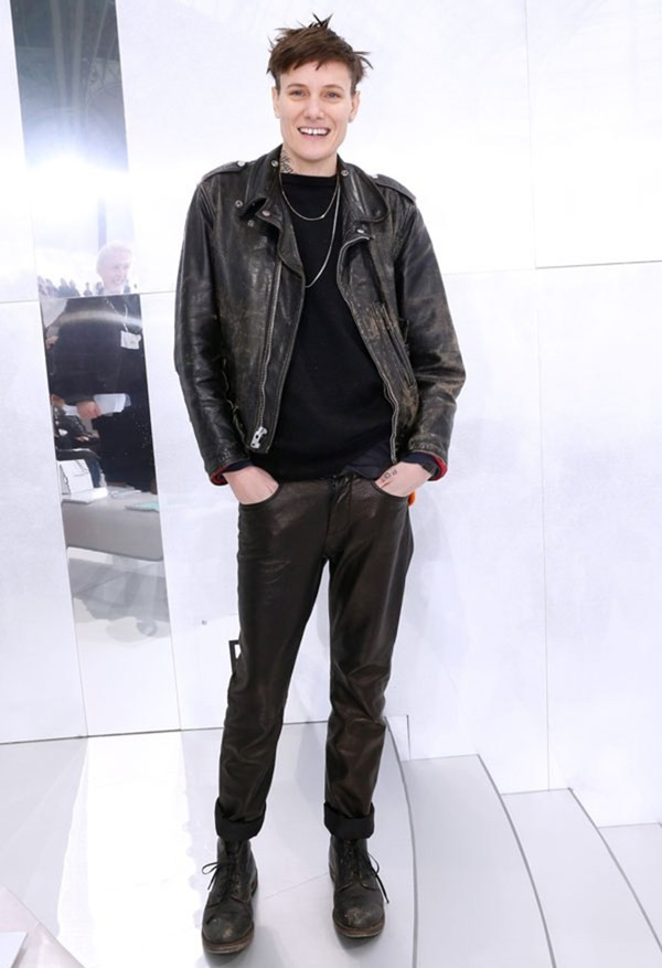 Casey Legler - Người mẫu nữ có vẻ đẹp nam tính hơn cả đàn ông ảnh 12