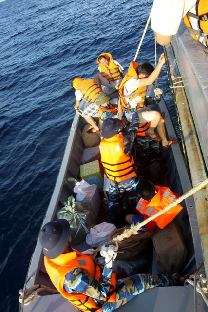 Hoa hậu Lan Khuê từng mặc cảm vì không trắng trẻo và xinh xắn ảnh 3