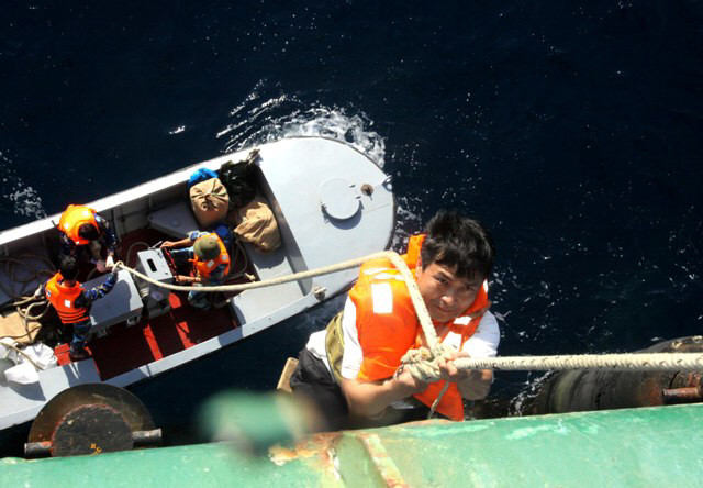 Hoa hậu Lan Khuê từng mặc cảm vì không trắng trẻo và xinh xắn ảnh 4