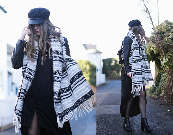 Bốn tuyệt chiêu để mặc đồ da trở nên mềm mại và nữ tính hơn ảnh 5