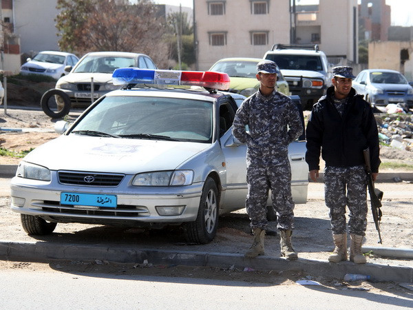 AU bác bỏ giải pháp quân sự cho cuộc khủng hoảng Libya ảnh 1