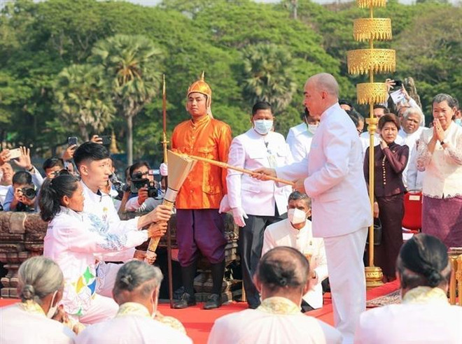 SEA Games 32: Lễ xin lửa và khởi động rước đuốc tại Campuchia ảnh 3