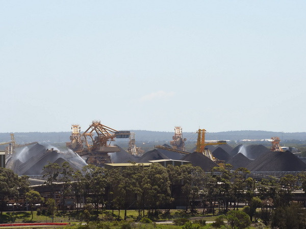 IEA và IREA hối thúc thế giới dừng sử dụng nhiên liệu hóa thạch ảnh 1