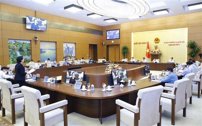 Phiên họp của Ủy ban Thường vụ Quốc hội, ngày 22/9/2021. (Ảnh: Doãn Tấn/TTXVN) Ủy ban Pháp luật của Quốc hội họp phiên toàn thể lần thứ 2 ảnh 2