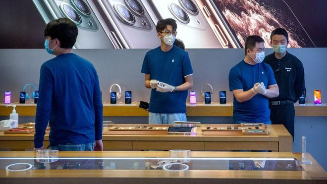 Apple đối mặt với doanh số iPhone ảm đạm khi nhu cầu giảm mạnh ảnh 1