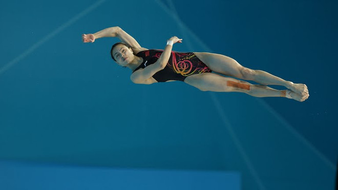 Vận động viên Trung Quốc lần thứ năm vô địch môn nhảy cầu ảnh 1