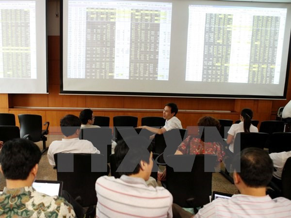 Chỉ số VN-Index có thêm hơn 15 điểm phiên giao dịch cuối tuần ảnh 1