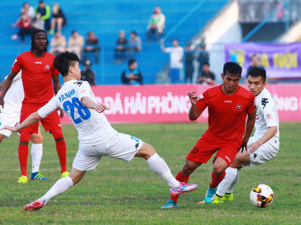 Hài Phòng và Hà Nội FC "ngang tài cân sức" tại V.League 2017 ảnh 1