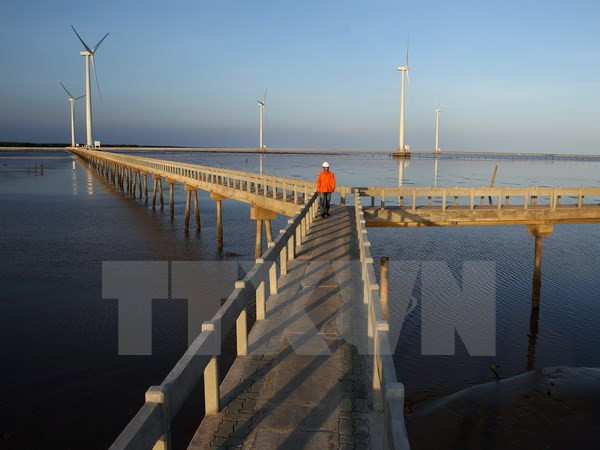 Thủ tướng đề nghị kiểm soát nợ công và đảm bảo khả năng trả nợ ảnh 1