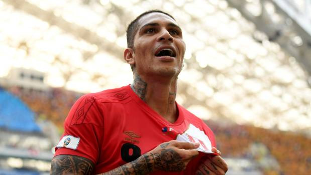 Nối lại án treo giò đối với ngôi sao bóng đá Peru Paolo Guerrero ảnh 1