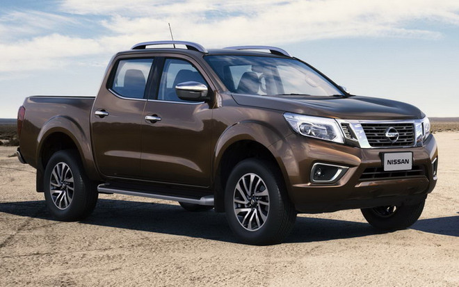 Nissan công bố giá bán mẫu Frontier và Xterra đời 2015 ảnh 1