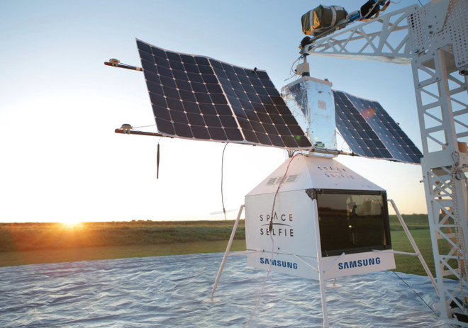 Samsung gửi Galaxy S10 5G lên quỹ đạo để 'chụp ảnh tự sướng' ảnh 1