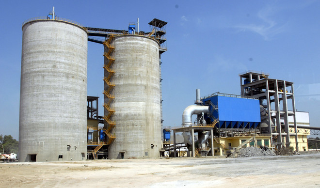 Tây Ninh không cấp phép sản xuất vôi ô nhiễm môi trường ảnh 1