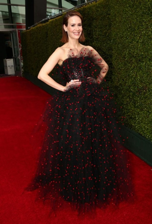 Armani Privé: 10 năm "khuynh đảo" thảm đỏ trên khắp thế giới ảnh 8