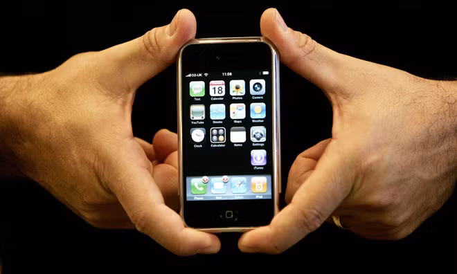 iPhone đã được Steve Jobs sáng tạo ra bởi một lý do hết sức kỳ quặc ảnh 1