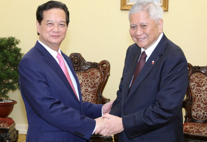 Thủ tướng: Việt Nam và Philippines cùng có lợi ích chung ở Biển Đông ảnh 1