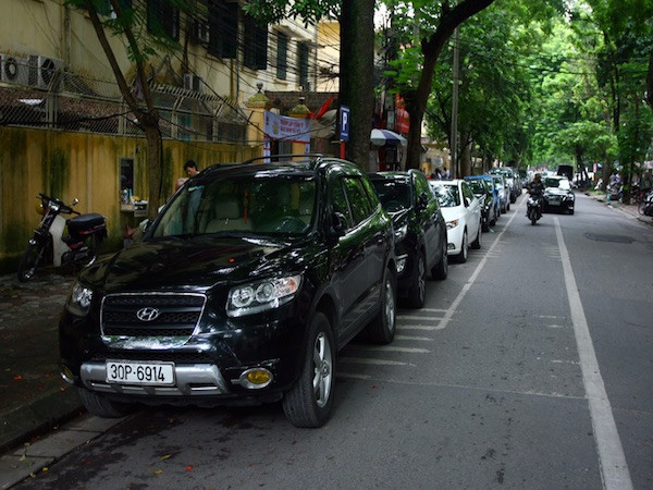 Ngành hải quan nói gì chuyện giữ hay bỏ quy định nhập khẩu ôtô ảnh 1